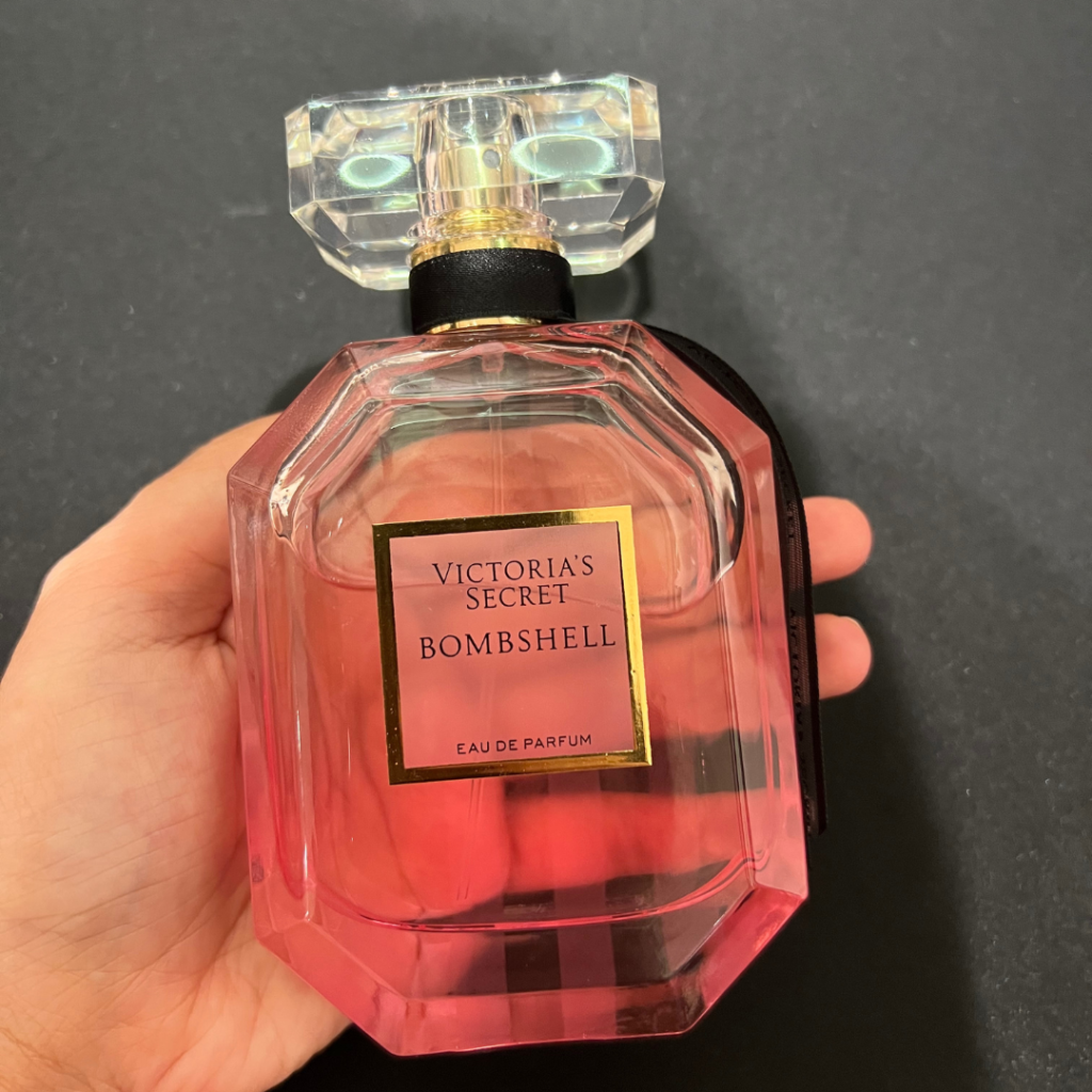 Victoria Secret Bombshell perfume review