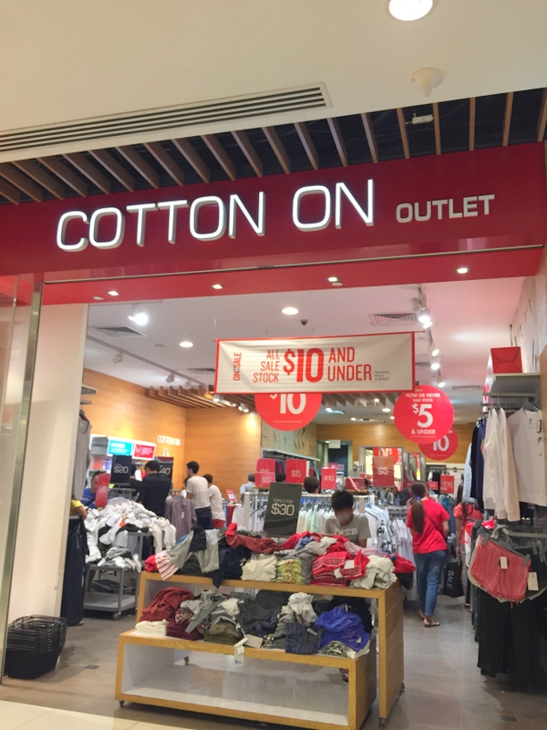 imm outlet mall Cotton On